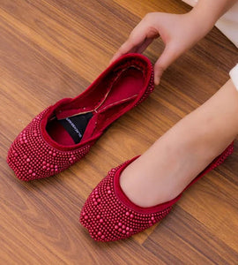 Maroon Snowball Khussa