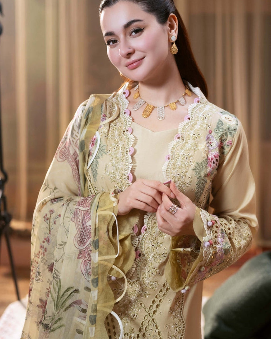 Elegant Pastel Lemon Embroidered 3pc Lawn Suit – Premium Summer Collection